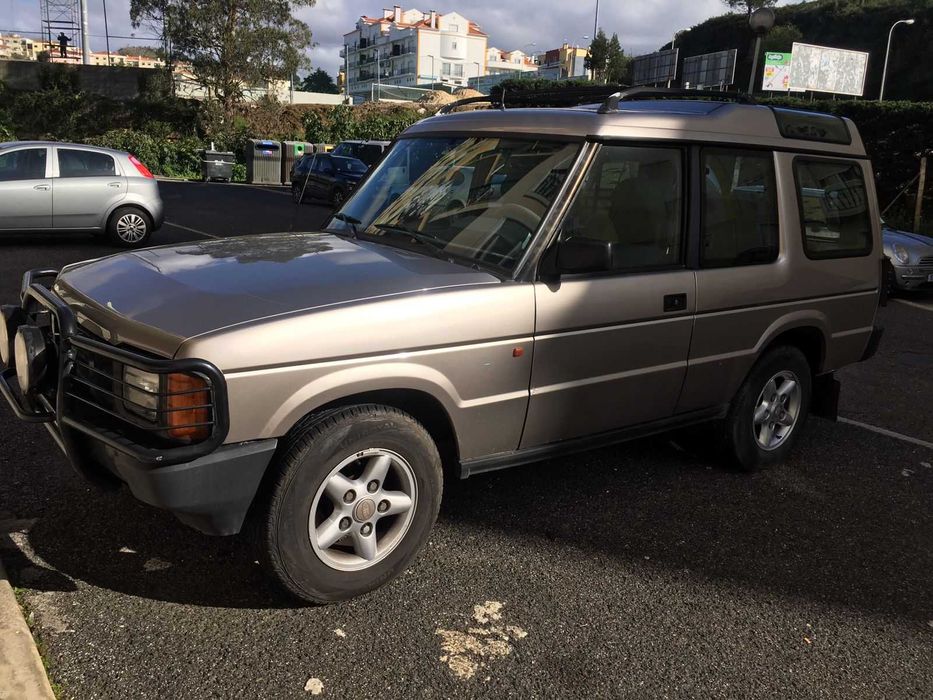 Land Rover Discovery 2.5 TDI (1993) – Clássico com potencial – 7.900€