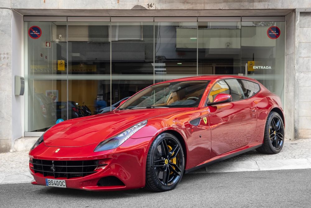Ferrari FF 6.3 V12