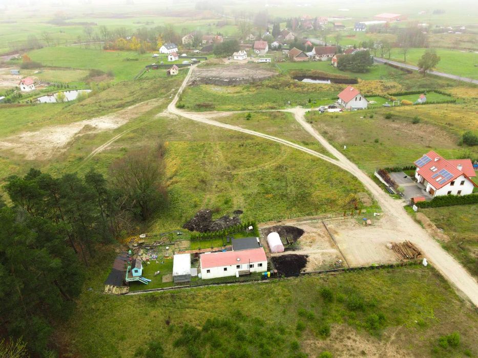 Działka budowlana przy lesie | MPZP | media | Mazury