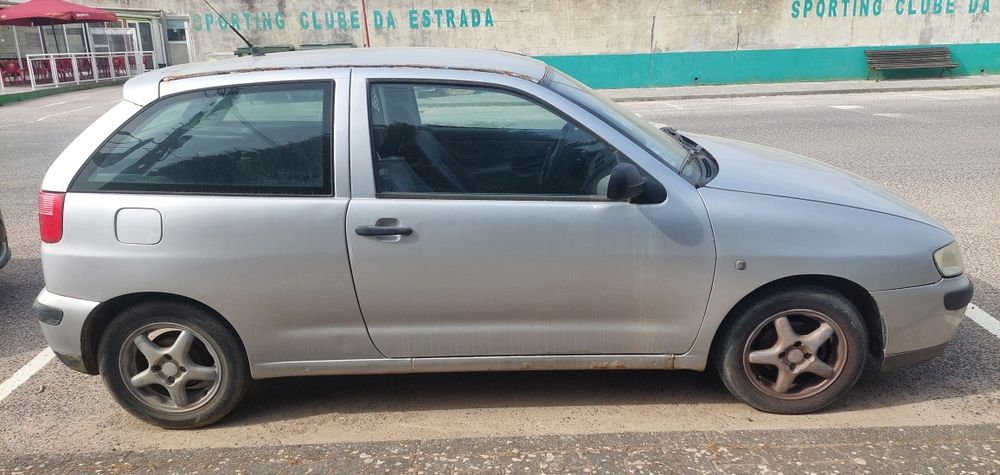 Seat Ibiza a funcionar bem c/ vídeo