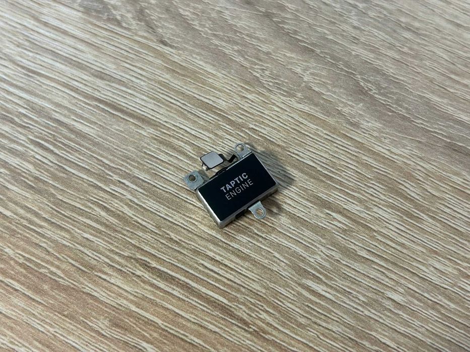 Oryginalny OE Taptic Engine Silniczek Wibracyjny IPhone 13 mini