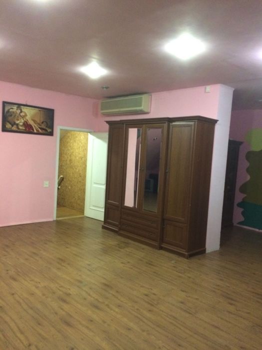 Цена/качество. Квартира 250 м. кв. в 2-ух уровнях на 7 ст.Фонтана.