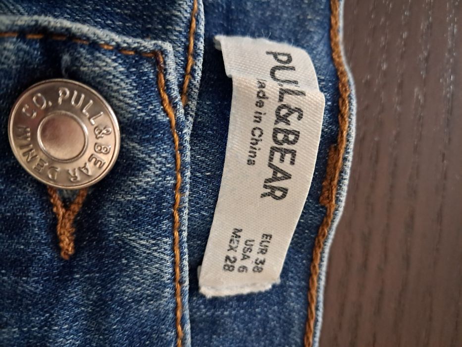 Calções ganga Pull&Bear 32 e 38