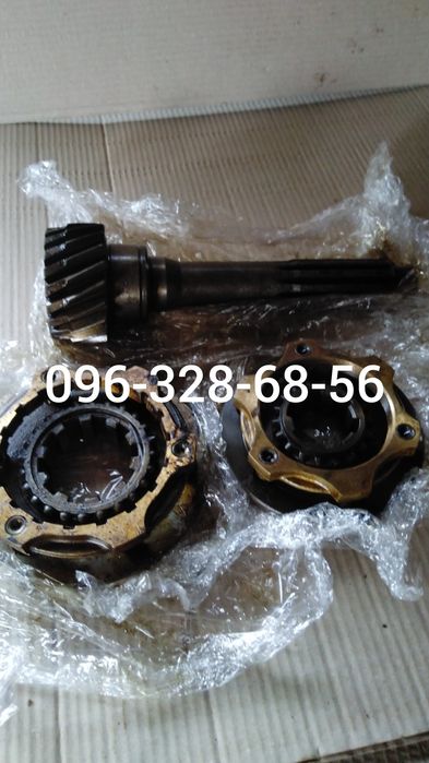 Вал первичный синхрон 4-5 кпп зил 130(ссср) Хранение.Новый