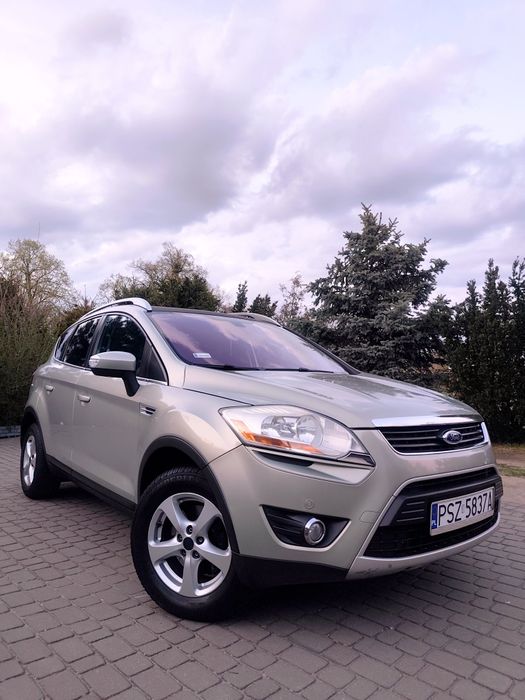 Po Serwisie.Nowe opłaty na rok .Ford Kuga 2.0TDCI Titanium Manual Skóry Navi bezkluczykowy dostęp