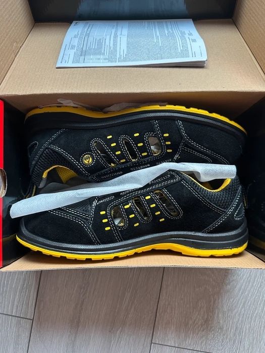 Buty robocze 2115-S1P Esd BOA Memphis roz. 44