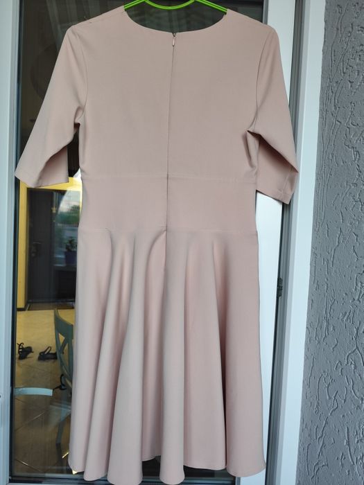 Нарядне плаття, святкова сукня