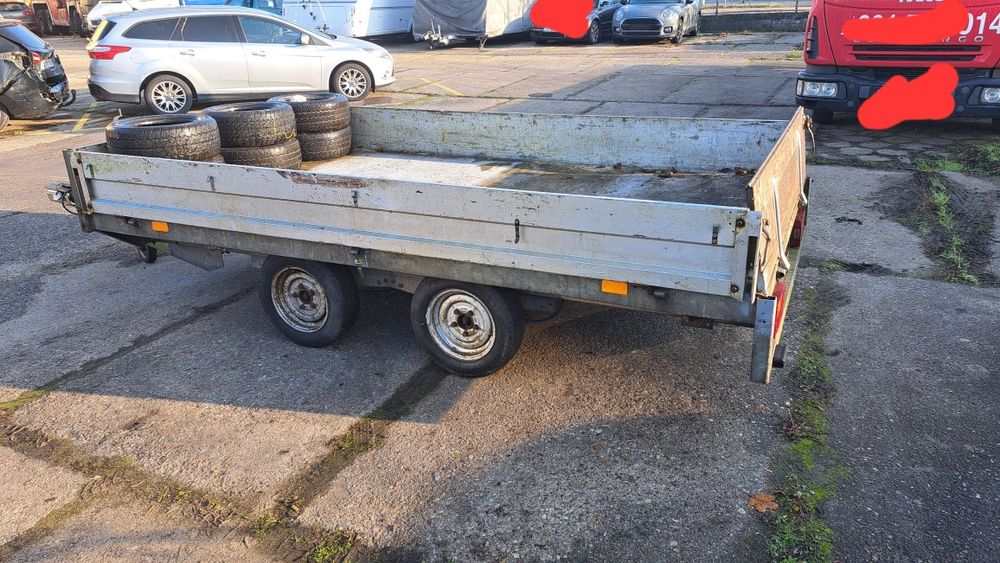 Przyczepa 2.7tony