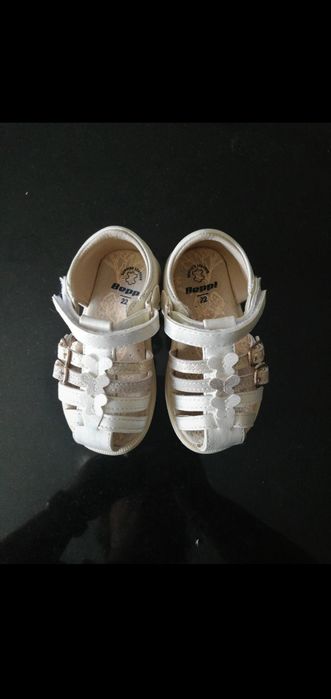 Sandálias tamanho 22