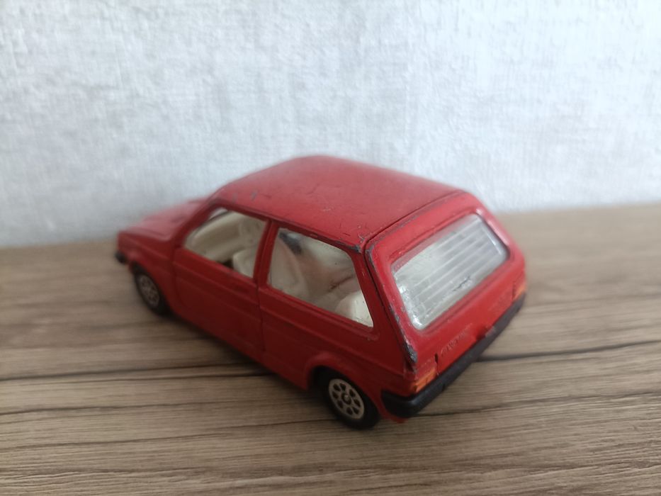 Вінтажний автомобіль Corgi Austin Metro