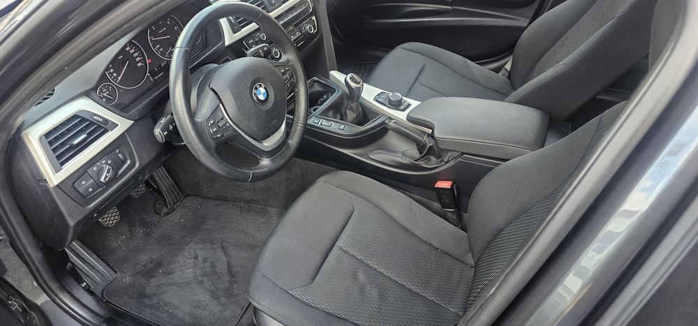BMW 320 — fotografia 6