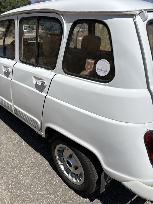 Renault 4L GTL em bom estado