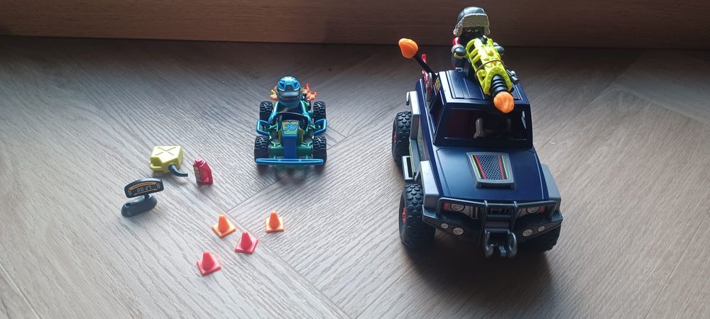 Playmobil samochód 9059