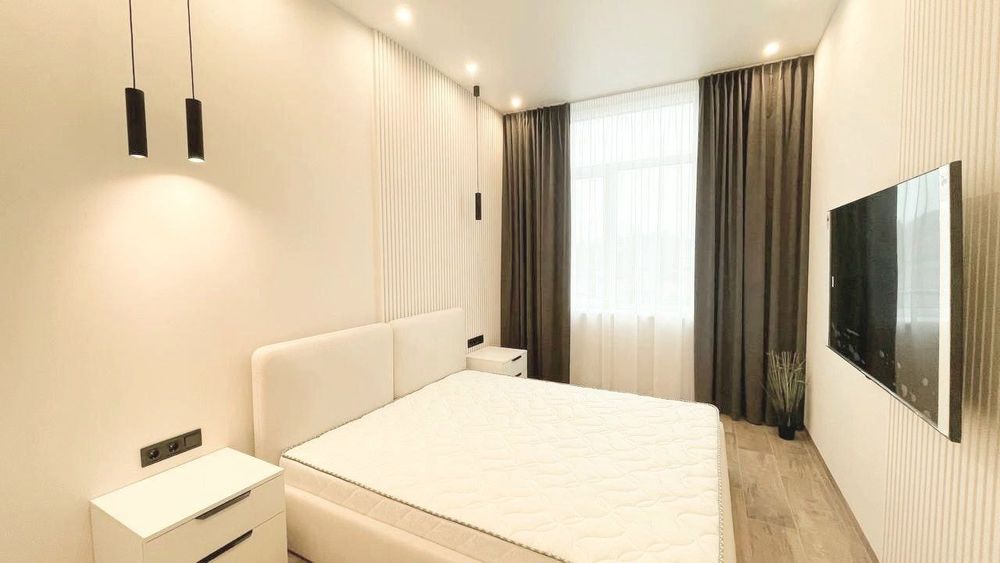 2к ЖК Comfort City,  Подолинского 31, небольшая собачка обсуждается