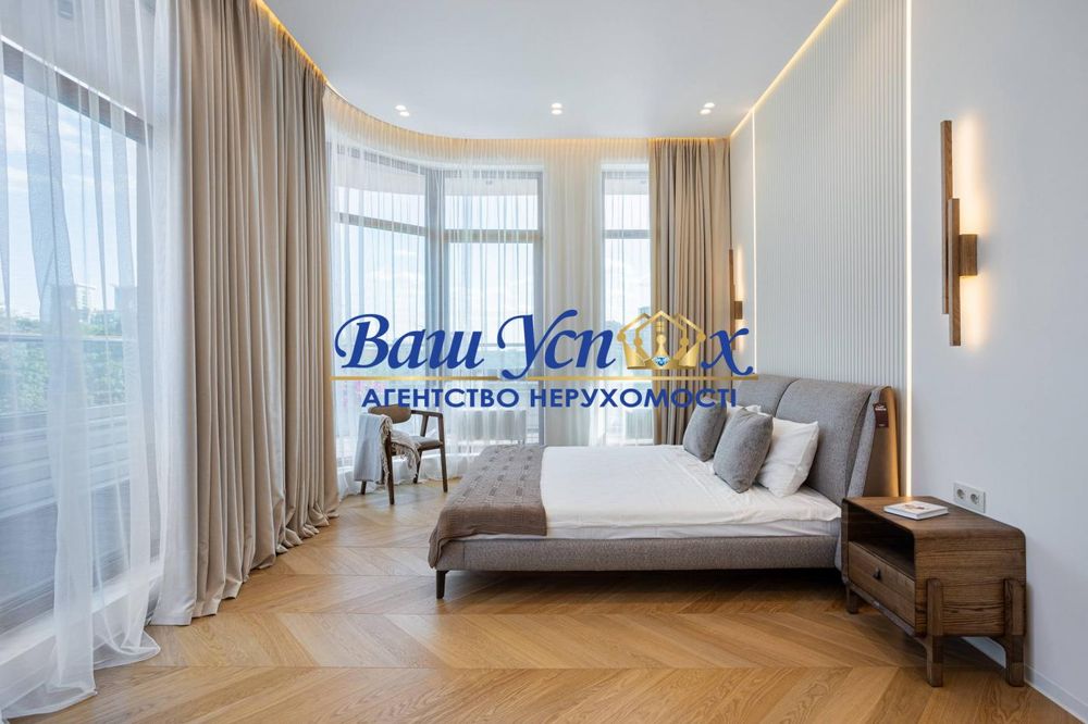Продаж 2 кім з терасою в центрі . ЖК Pechersk Plaza.