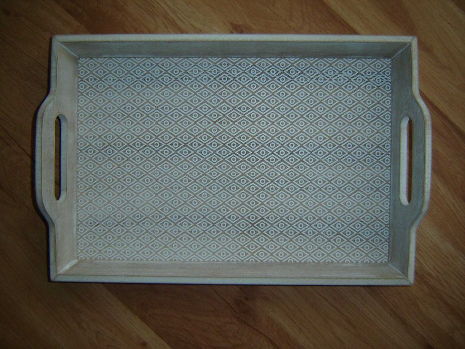 Taca drewniana z uchwytami