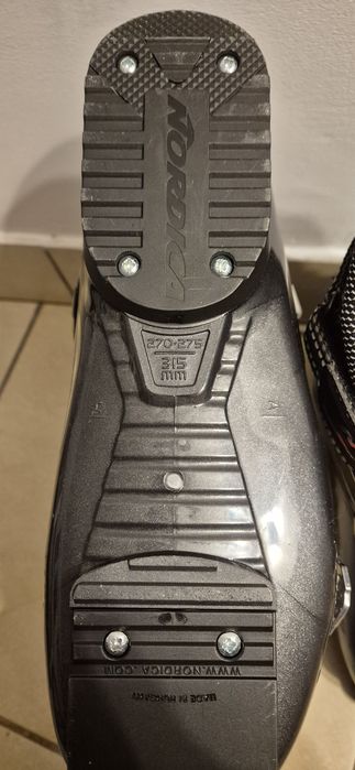 Buty narciarskie Nordica Cruise NFS 60 + pokrowiec