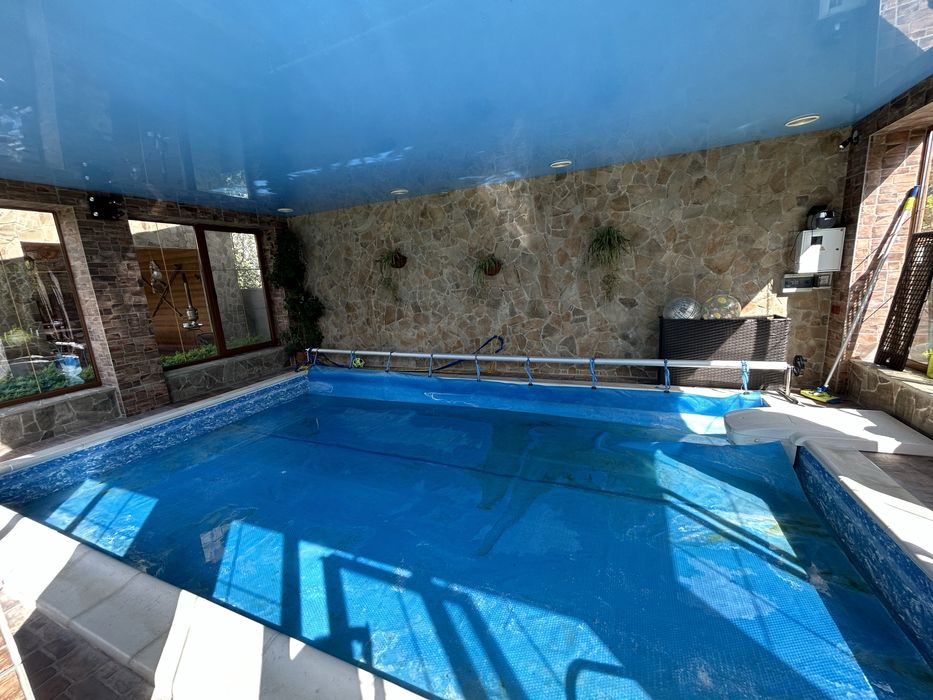 Продаж будинку Рівне, вул Золотіівська