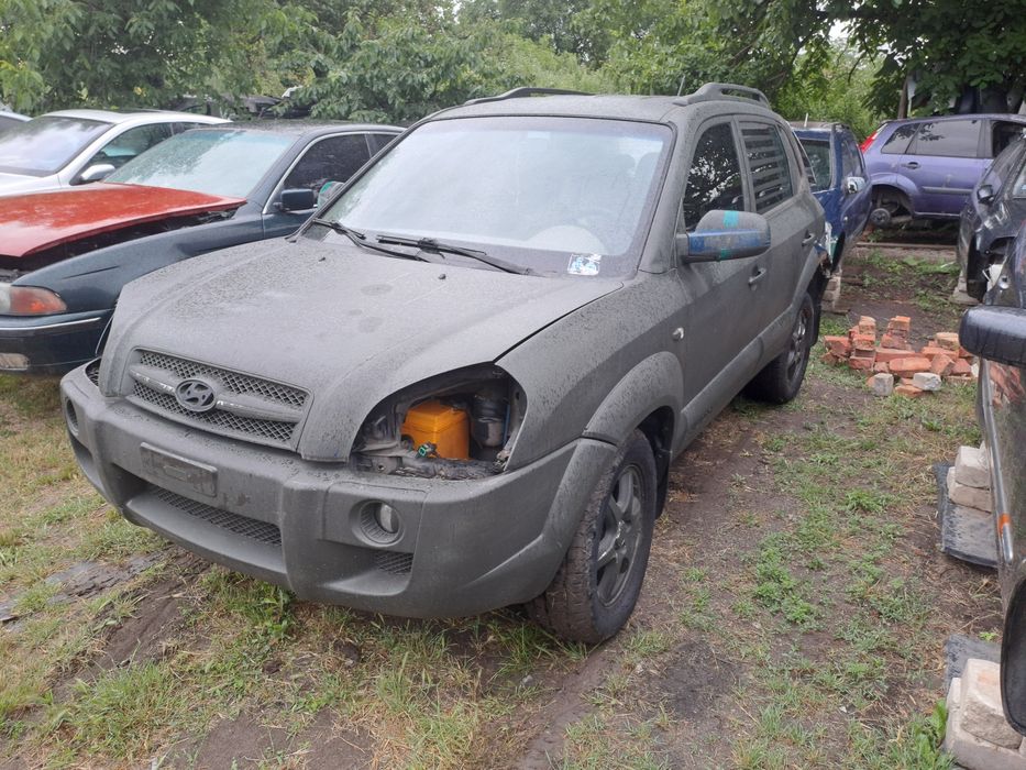 Шрот запчастини розбор Хундай Туксон 2.0дизель 2004рік