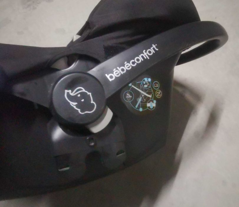 Carrinho de bebe trio bebéconforte alcofa ovo e isofix