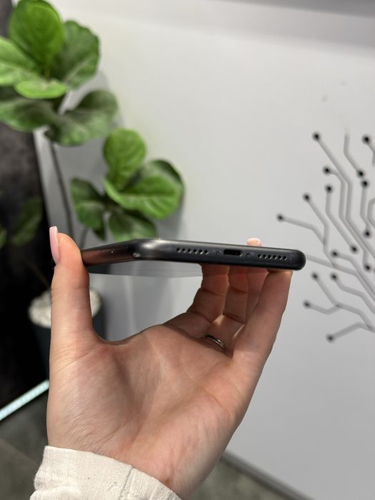 Гарантія • iPhone 11 • Black • 256GB • 90%Акб • Оплата частинами