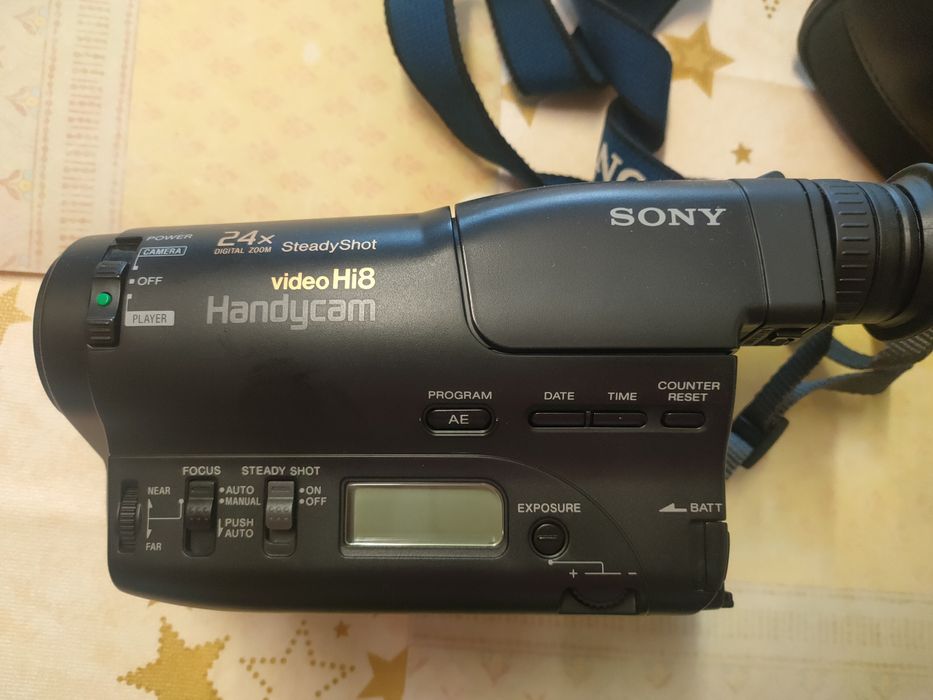 Máquina de filmar sony CCD-TR750E