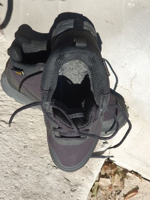 Продам кросівки Nike Zoom Structure 37x Gore-Tex Black