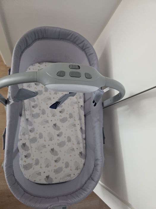 Chicco Baby Hug Pro (5 em 1) + colchão