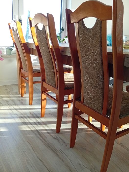 Krzesełka tapicerowane