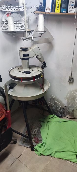 Máquina de remalhar