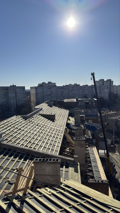 Покрівельні роботи, заброньовані працівники, працюємо з еВідновленням