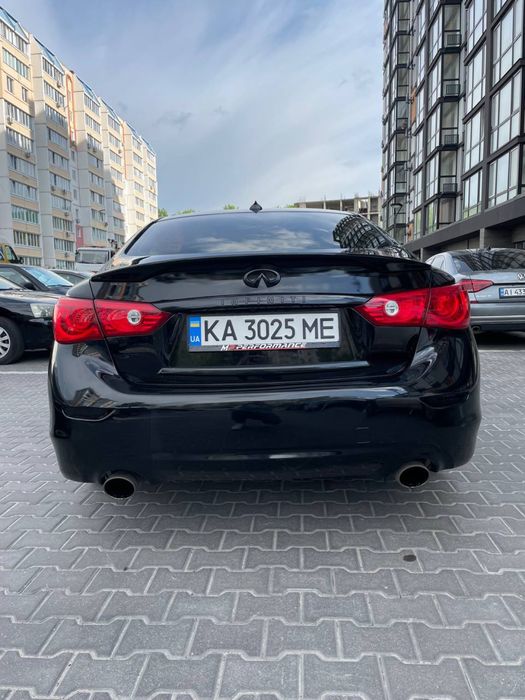 Infiniti Q50 2013. 3.7 газ-бен., повний приід