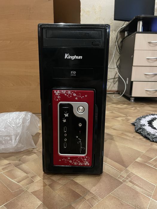 Комп’ютер для роботи та ігор