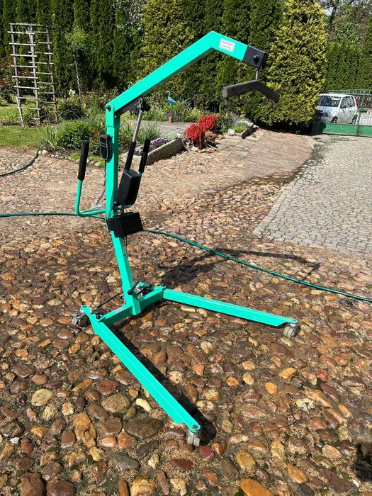 Podnośnik elektryczny dla osób niepełnosprawnych