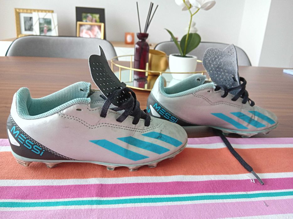 Chuteiras 33 adidas MESSI