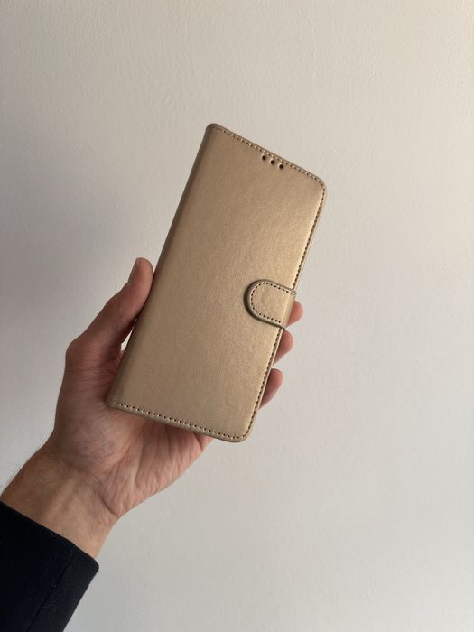 Etui z klapką zamykane złote do XIAOMI REDMI NOTE 14