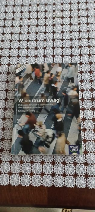 W centrum uwagi Podręcznik wiedza o społeczeństwie podstawowy Nowa Era