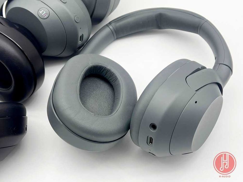 Оригинал Наушники Sony ULT Wear Black -Gray-White-Хорошее Состояние