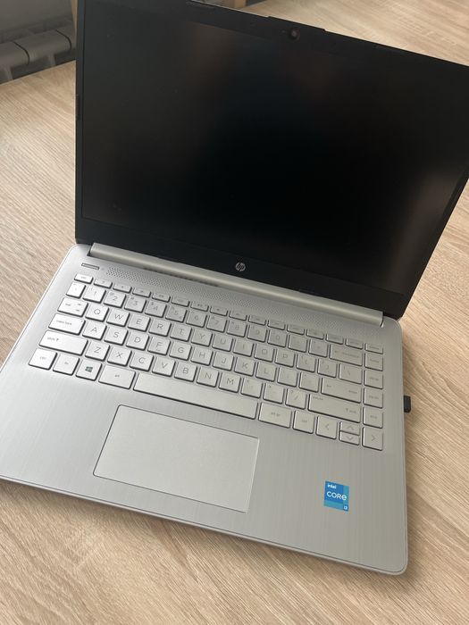 Laptop HP 14s Intel Core