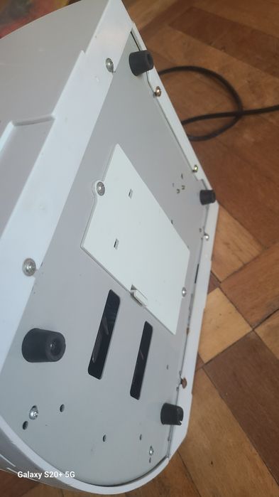 Счётная машина для денег.