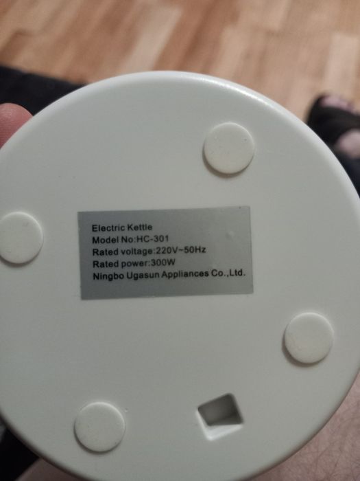 Przenośny czajnik elektryczny 400 ml