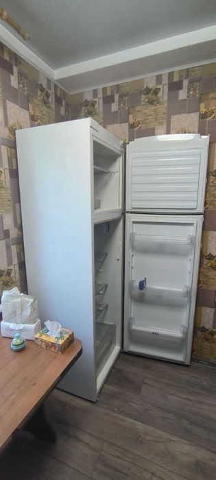 Холодильник Whirlpool не працює