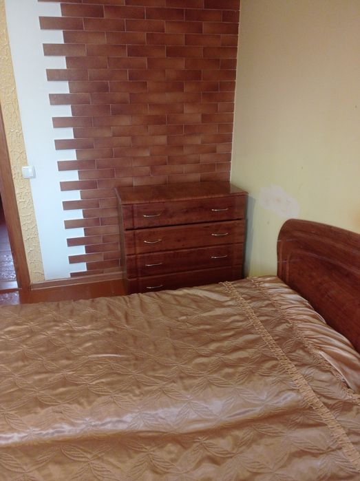 Меблі в спальню )