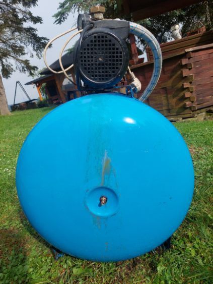 Zestaw hydroforowy pompa i zbiornik