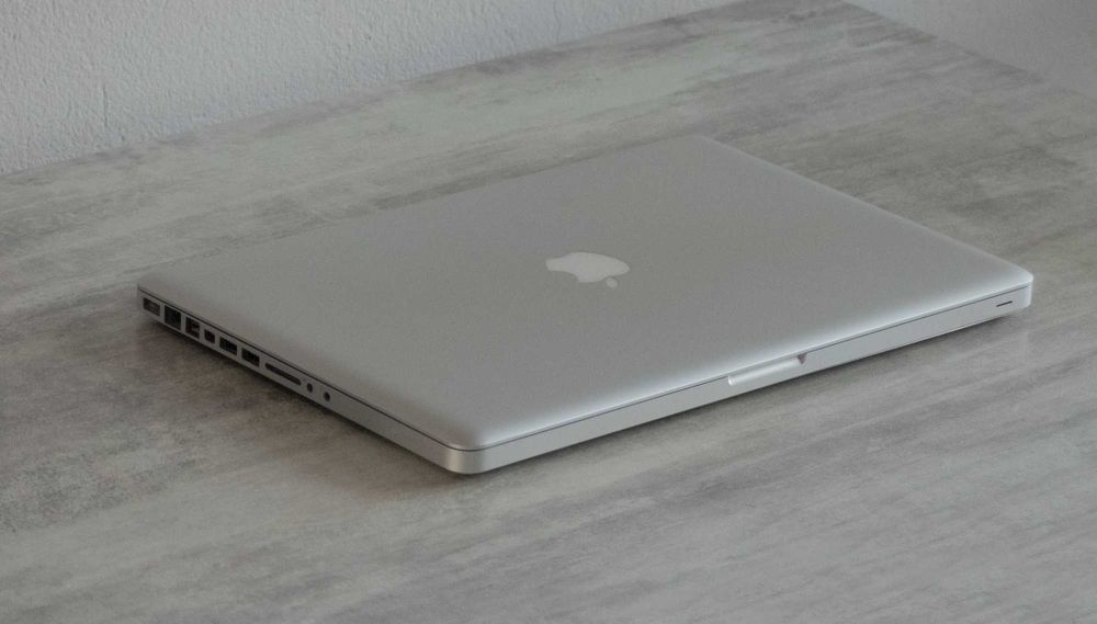 MacBook Pro 15 (2010)