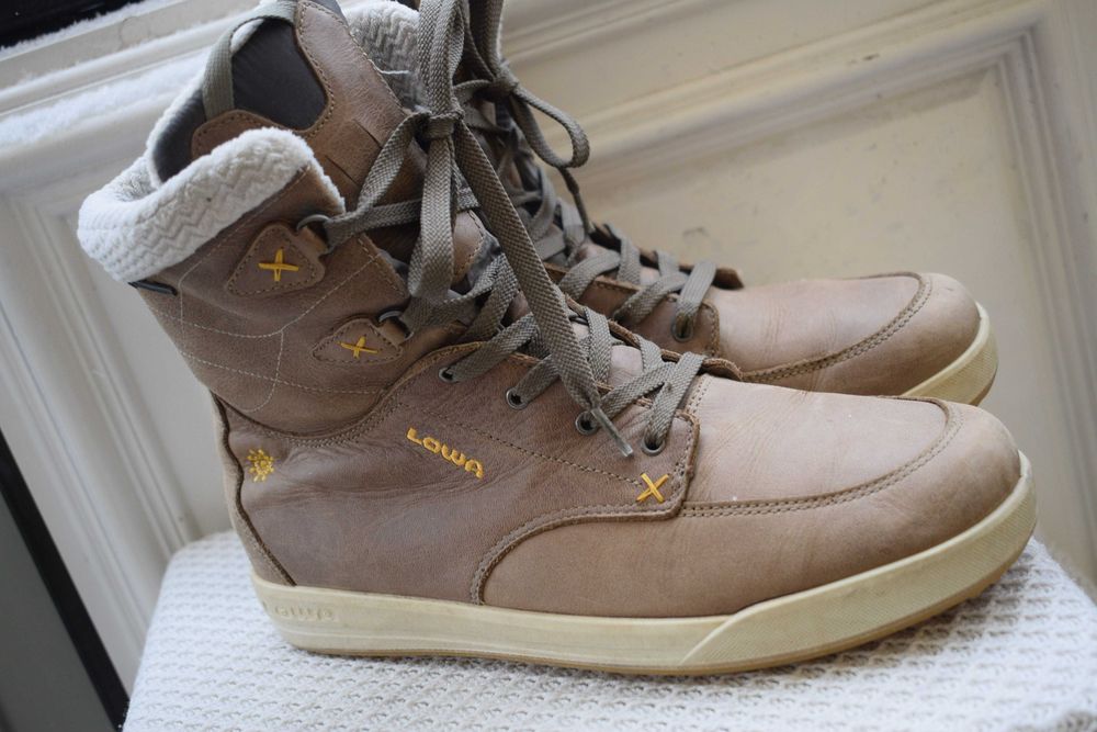 кожаные зимние ботинки мембранные сноубутсы Lowa GoreTEX р. 41