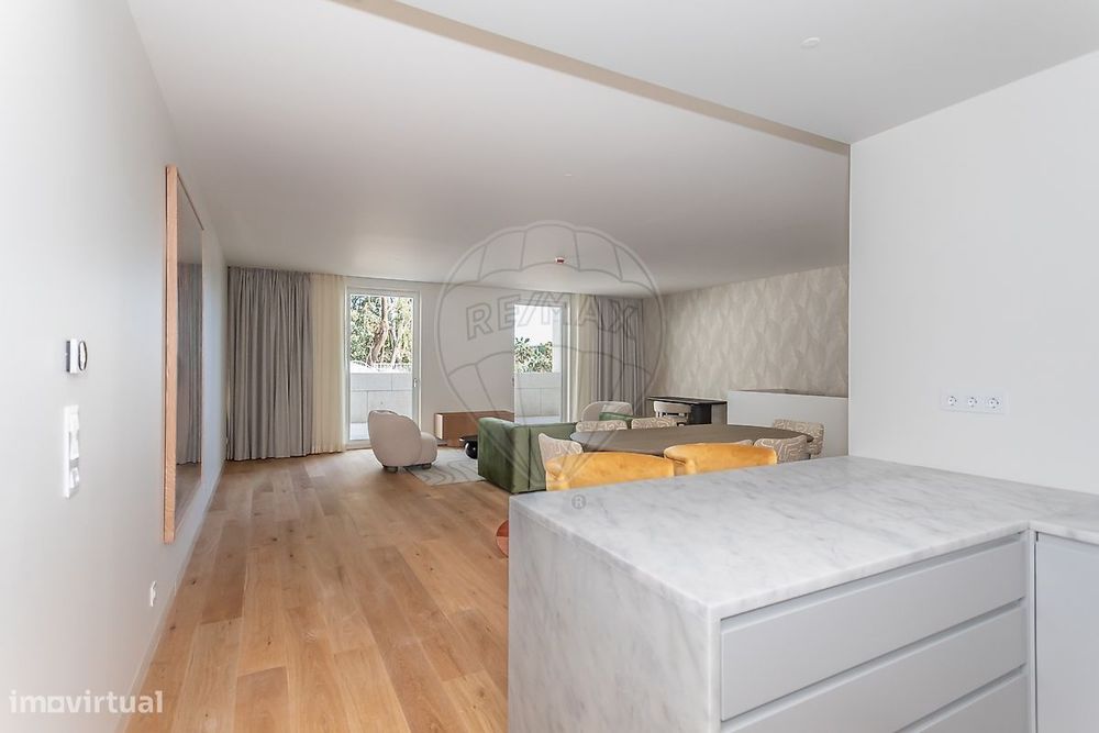 Apartamento T2 para arrendamento