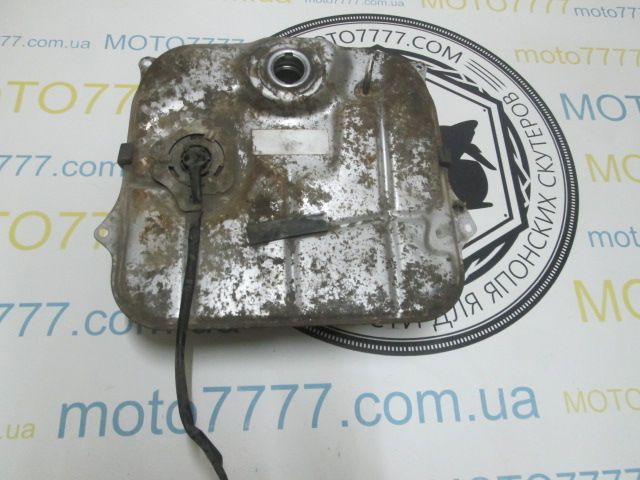 Бензобакдля скутера Honda dio/Tact/lead/18/20/27/30/34/51/56