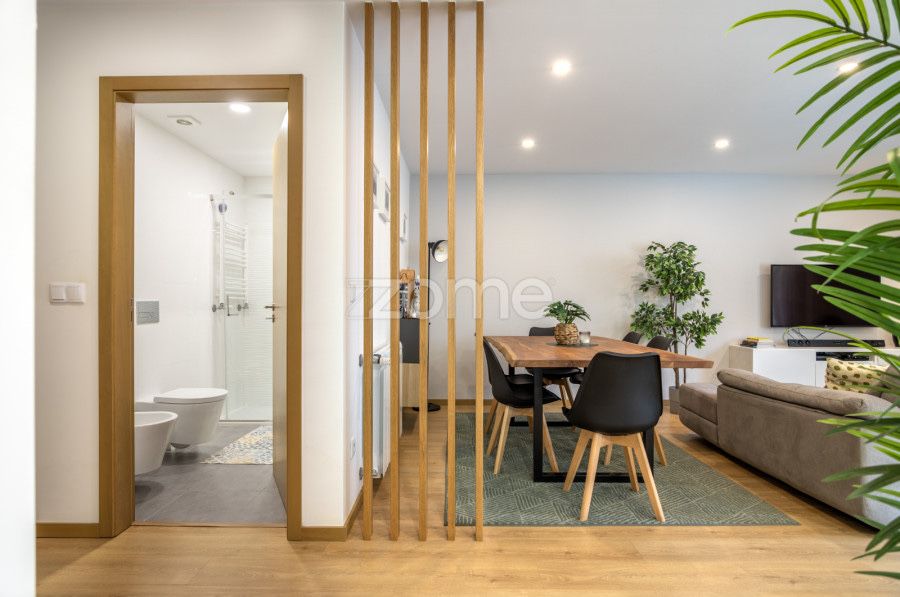 Mesa de Sala - Madeira Maciça