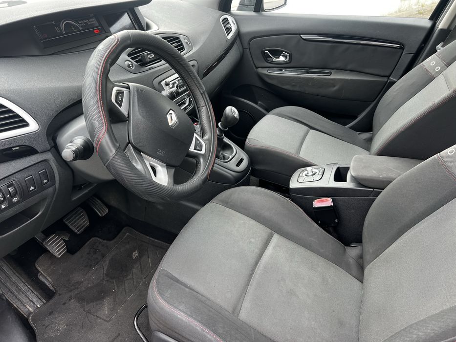 Renault Grand Scenic 1.5 7 Lugares 2012
